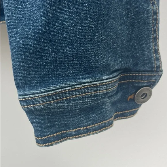 Torrid Classic Blue Jean Jacket 98%cotton - Picture 4 of 13
